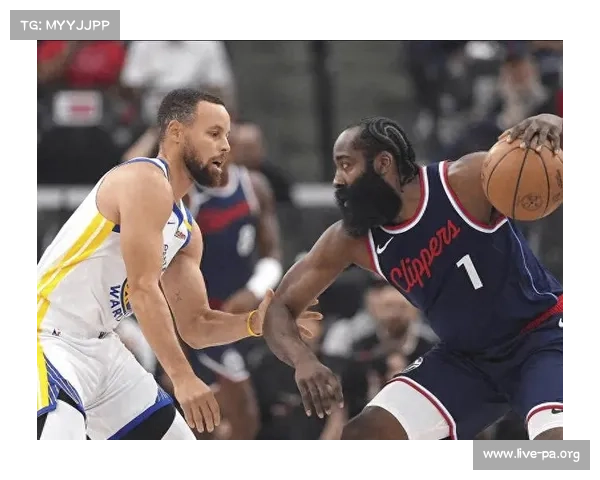 勇士遭遇冷门大败引发广泛讨论 球迷们对球队未来充满疑虑