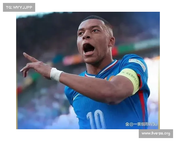 当库里遇上姆巴佩巅峰对决点燃跨界竞技激情与荣耀之战盛典时刻 当库里遇上姆巴佩巅峰对决点燃跨界竞技激情与荣耀之战盛典时刻