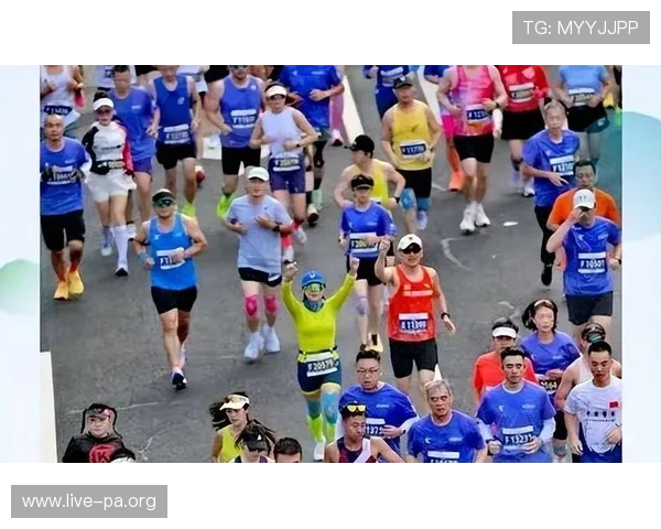 当明星纷纷踏上马拉松赛道 跑者与公众人物零距离同频奔跑的独特体验 当明星纷纷踏上马拉松赛道 跑者与公众人物零距离同频奔跑的独特体验